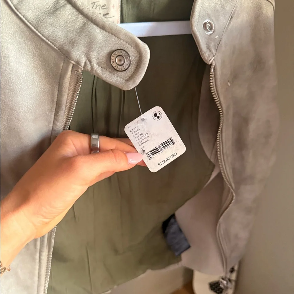 We The Free Women's Set - Picture 2 of 5